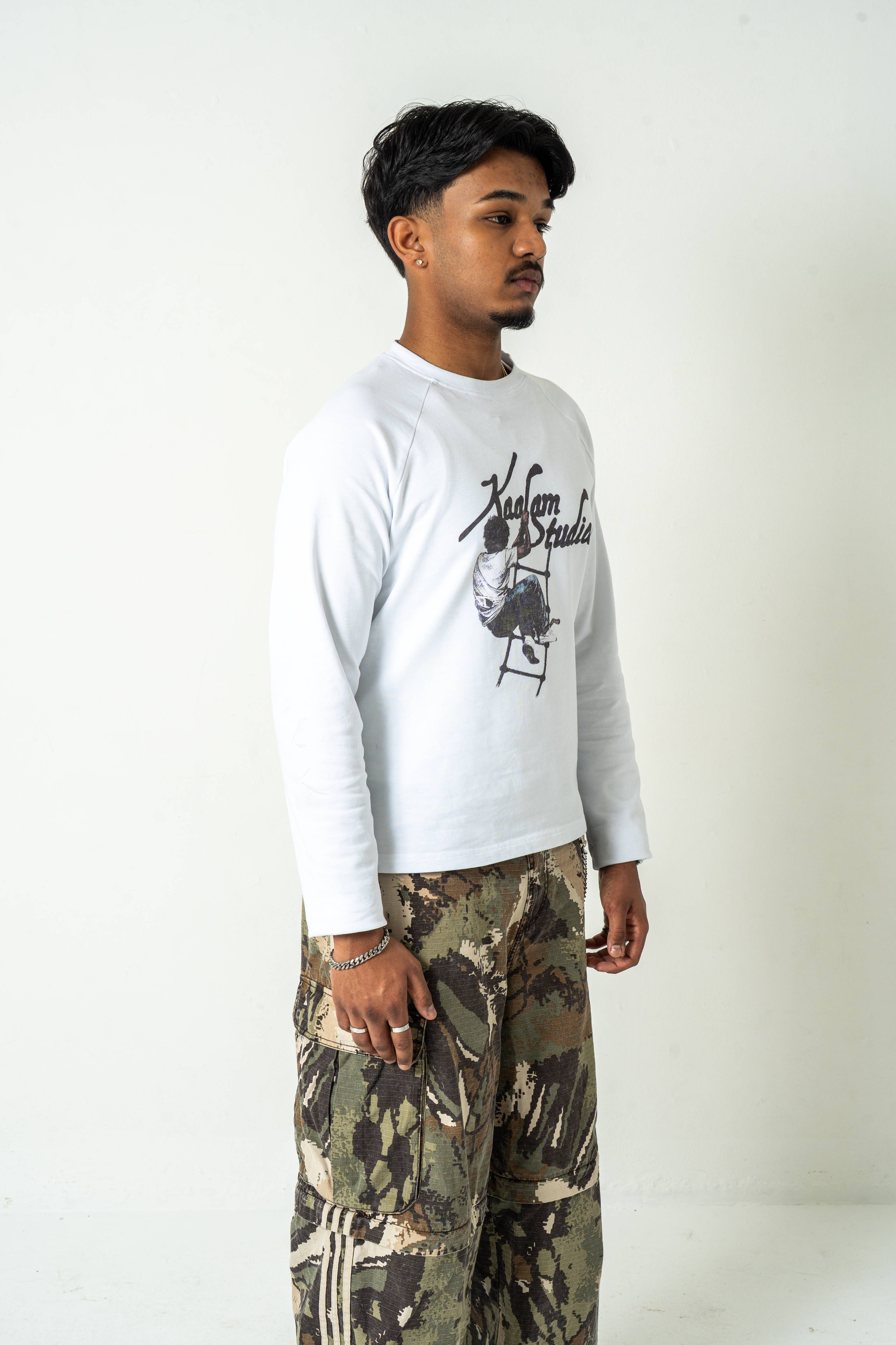 Printed White Longsleeve